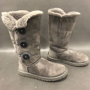 PRE-LOVED BAILEY BUTTON TRIPLET II BOOT IN GREY